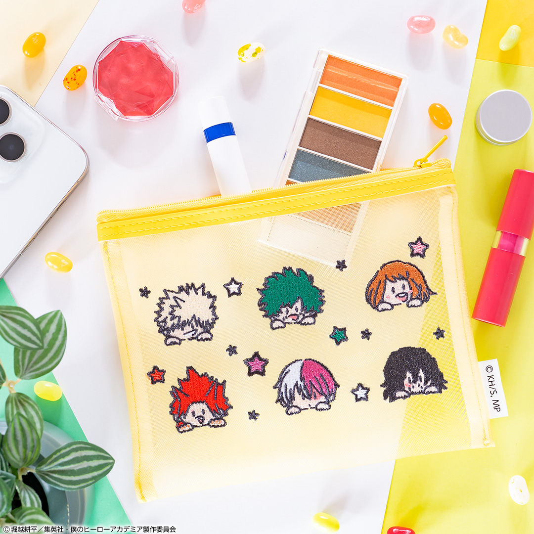 メッシュ刺繍ポーチ