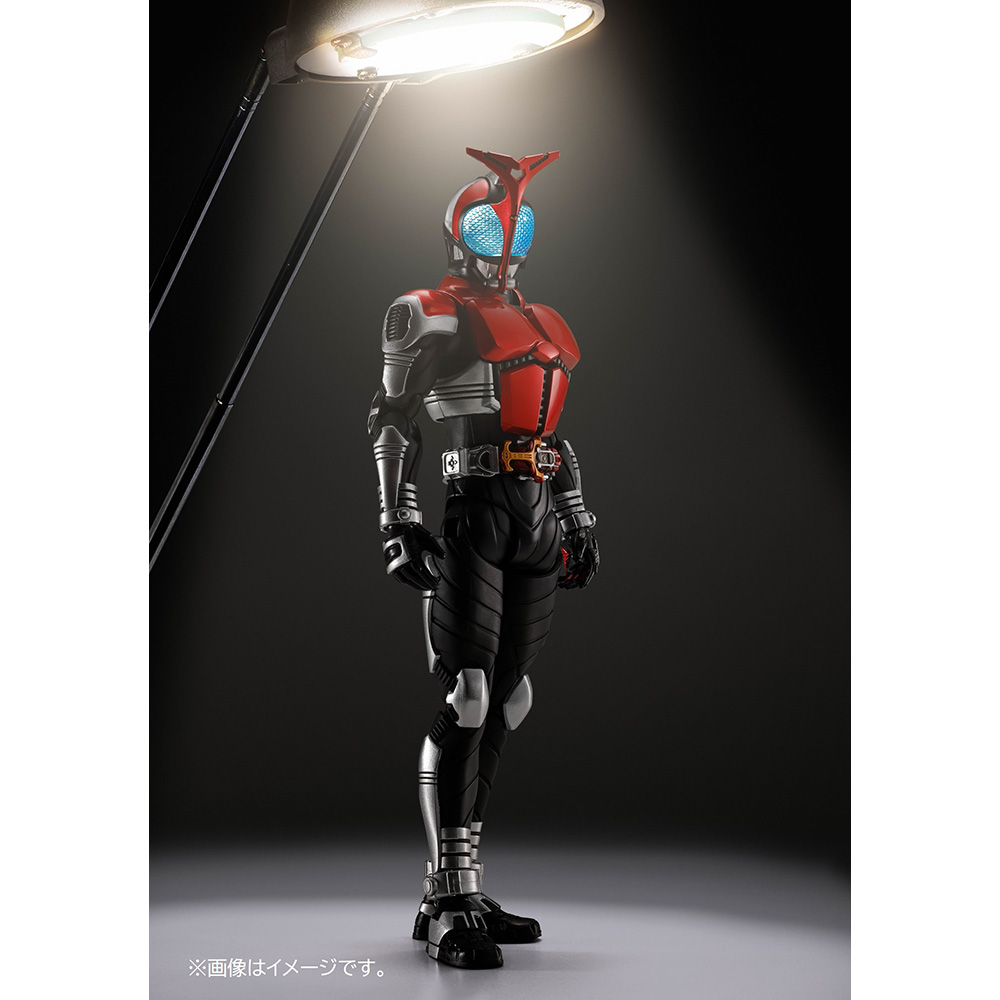 S.H.Figuarts（真骨彫製法）仮面ライダーカブト ライダーフォーム 20th Anniversary Ver.