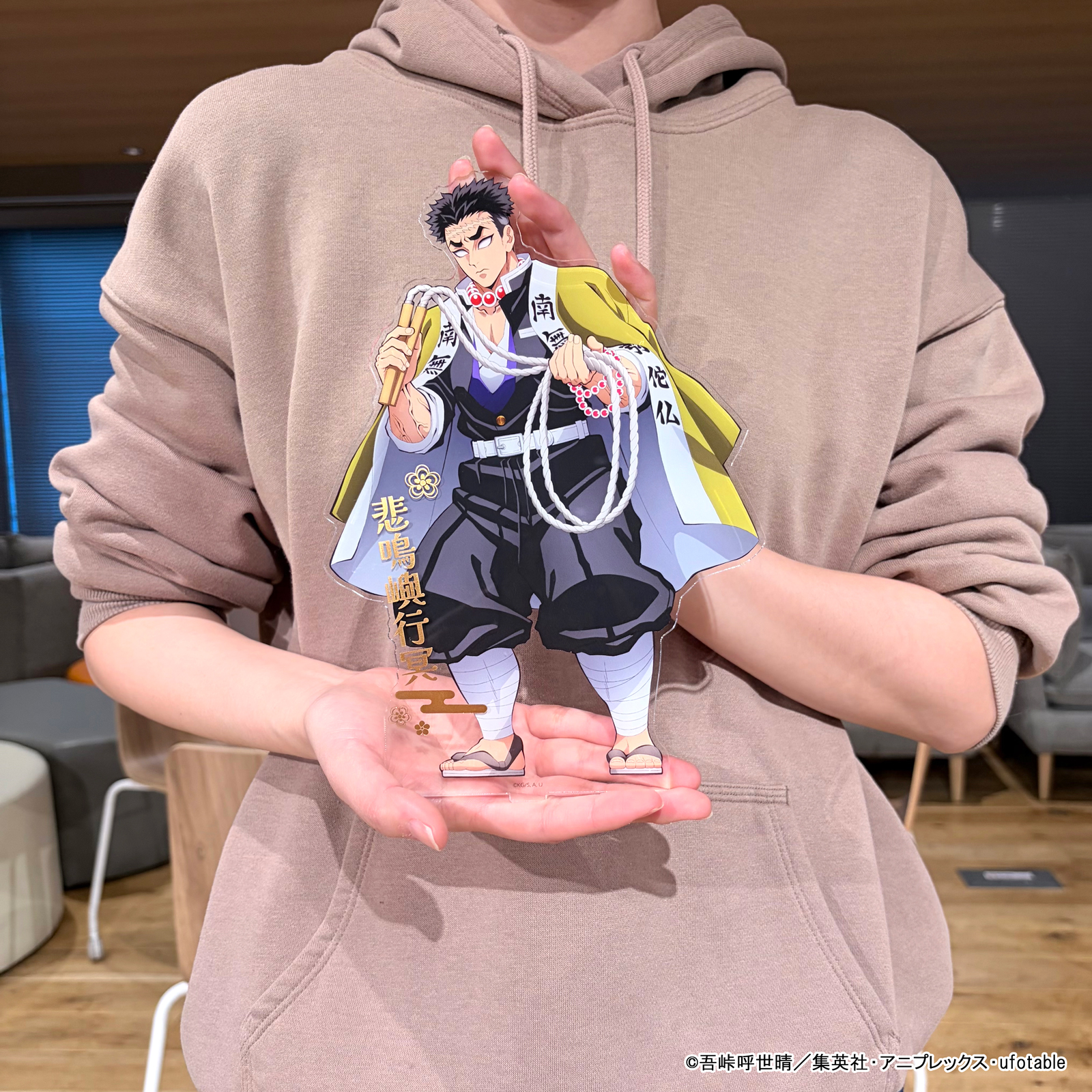 箔押しアクリルスタンド
