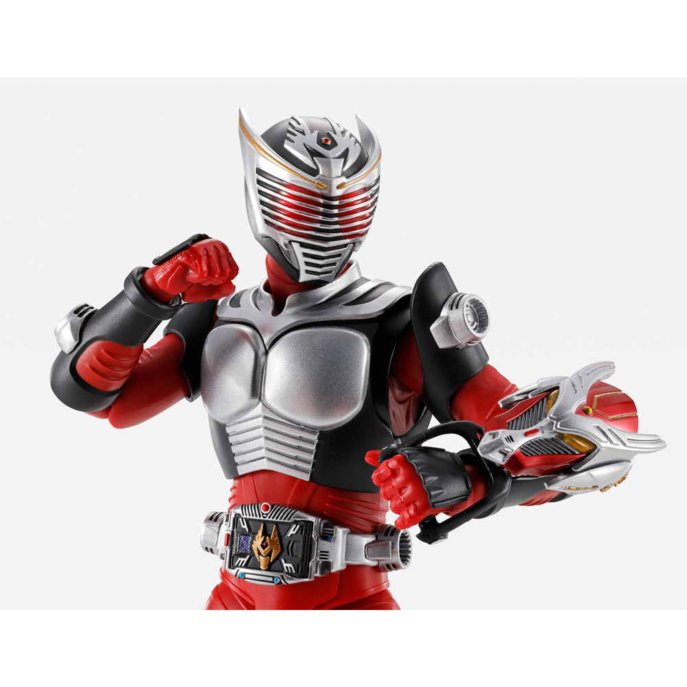 S.H.Figuarts（真骨彫製法）仮面ライダー龍騎